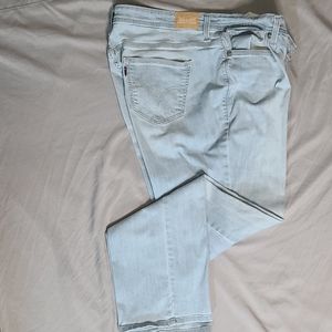 Women's size 20W Levi's Jeans
